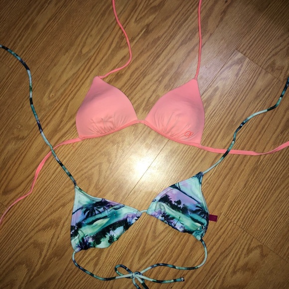 Bikini top bundle! - Picture 1 of 3